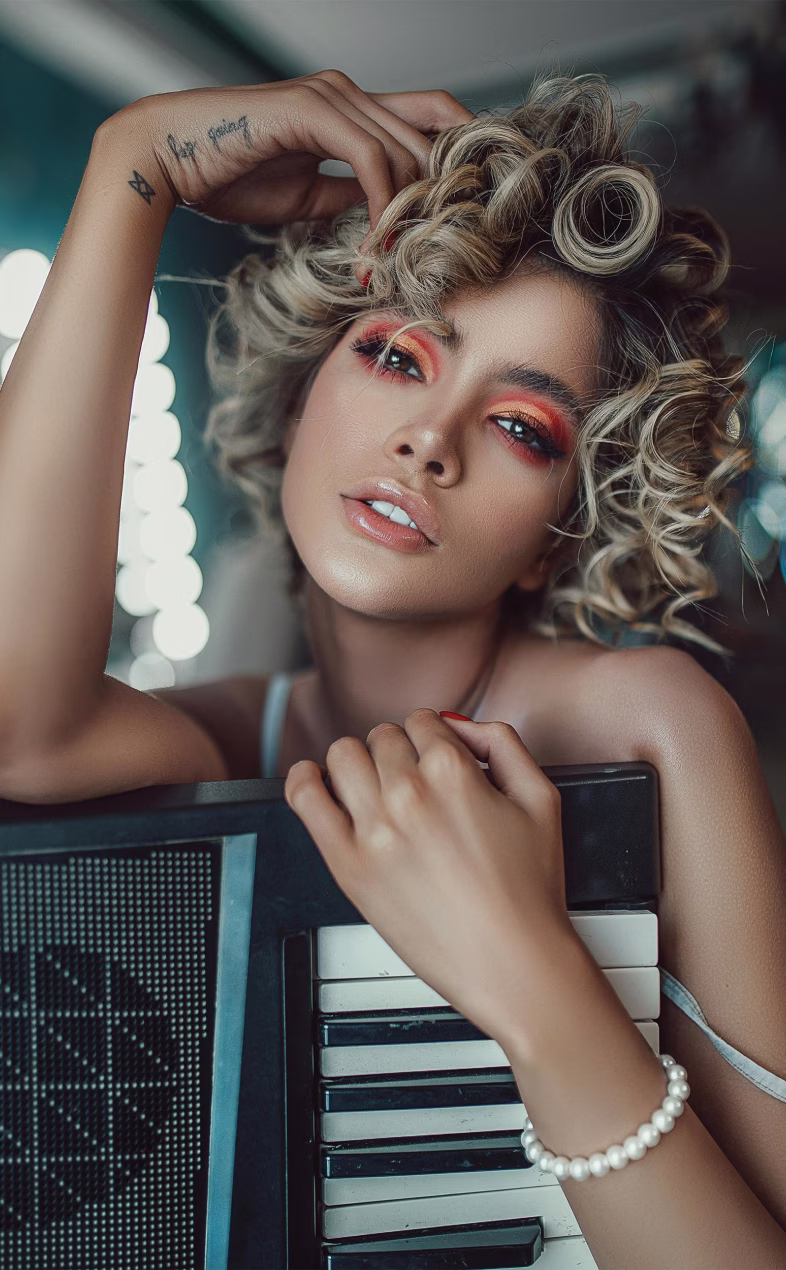 Portrait de l'artiste Carley Jener